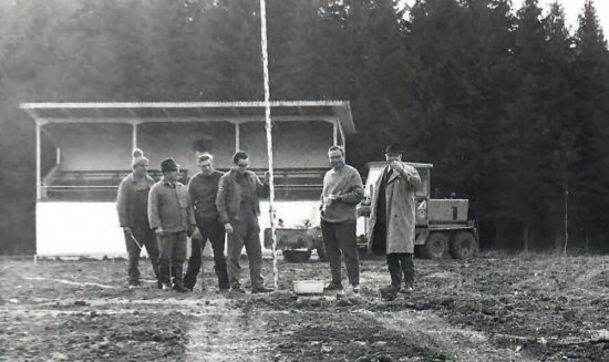 1958 – 1961: Tribünenbau